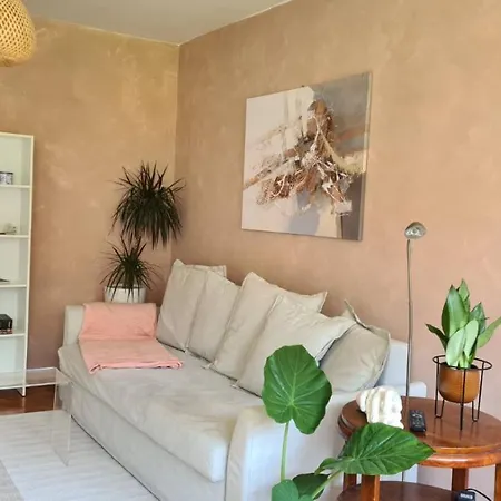 City Center Apartment With Private Sauna *