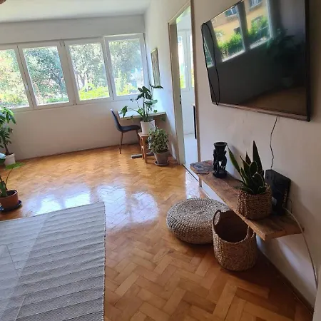 City Center Apartment With Private Sauna