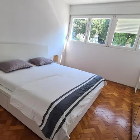 With Sauna In Centre Apartment