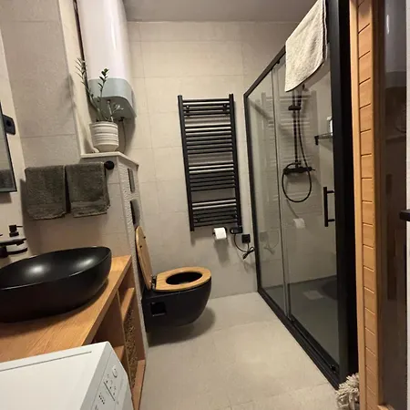 Center With Private Sauna アパート *