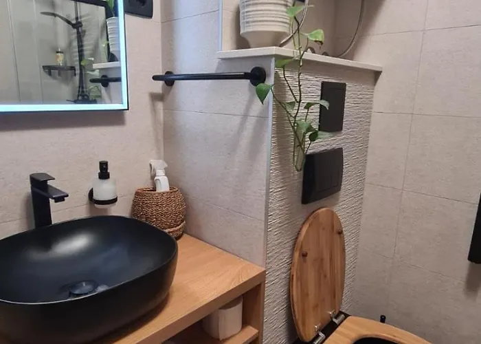 With Sauna In Centre